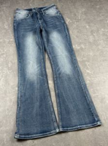 woman vintage bootcut jeans