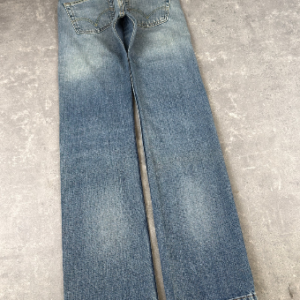 lev's 506 standard